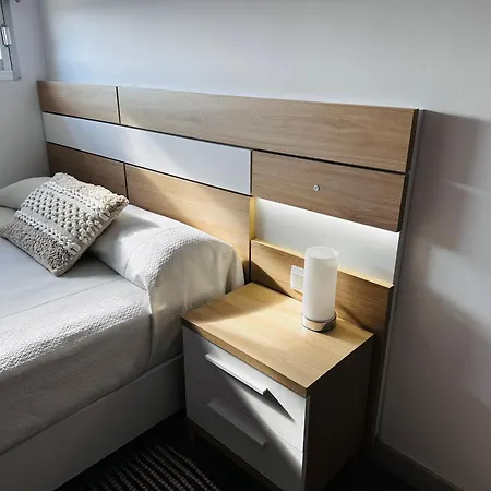 Salles Duplex 45 * Л'Эстартит